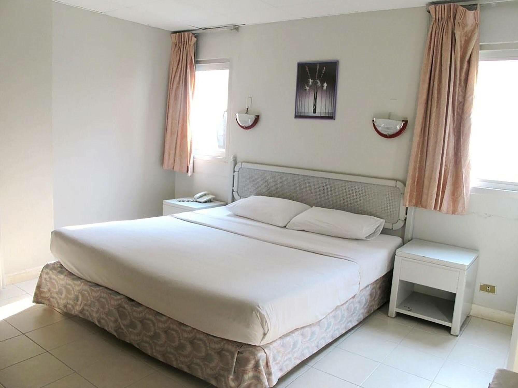 Diamond Beach Hotel Pattaya Zewnętrze zdjęcie